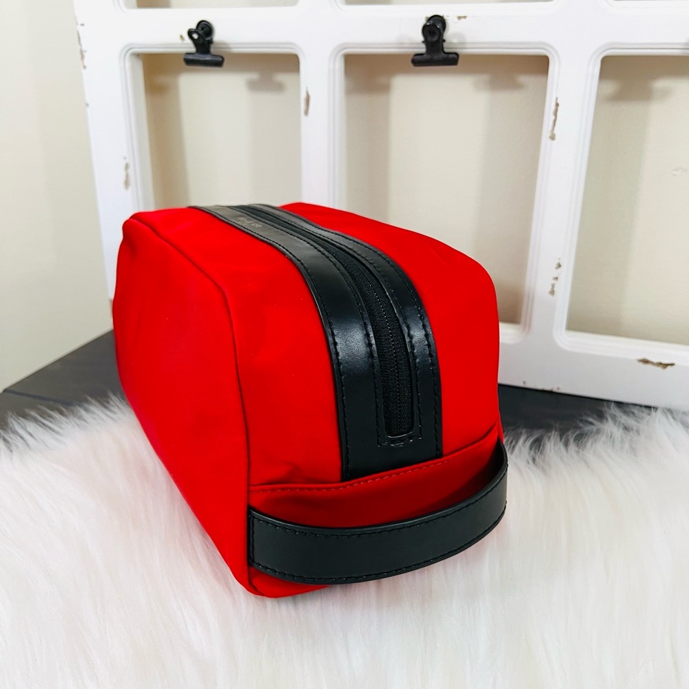 Michael Kors Kent Men’s Nylon Toiletry Holder Travel Case Bag - Picture 5 of 14